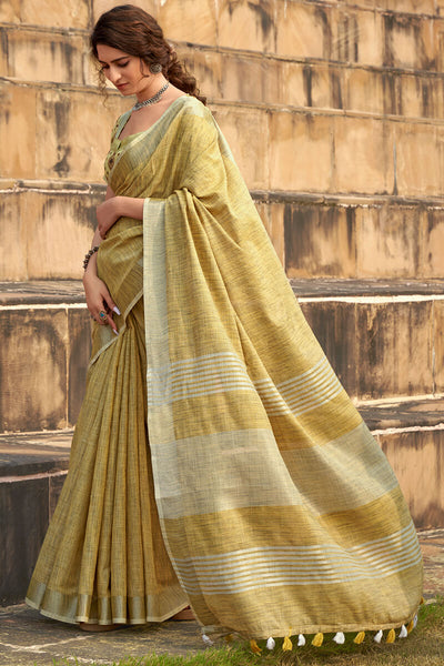 Mesmerising Mustard Cotton Silk Saree With Felicitous Blouse Piece