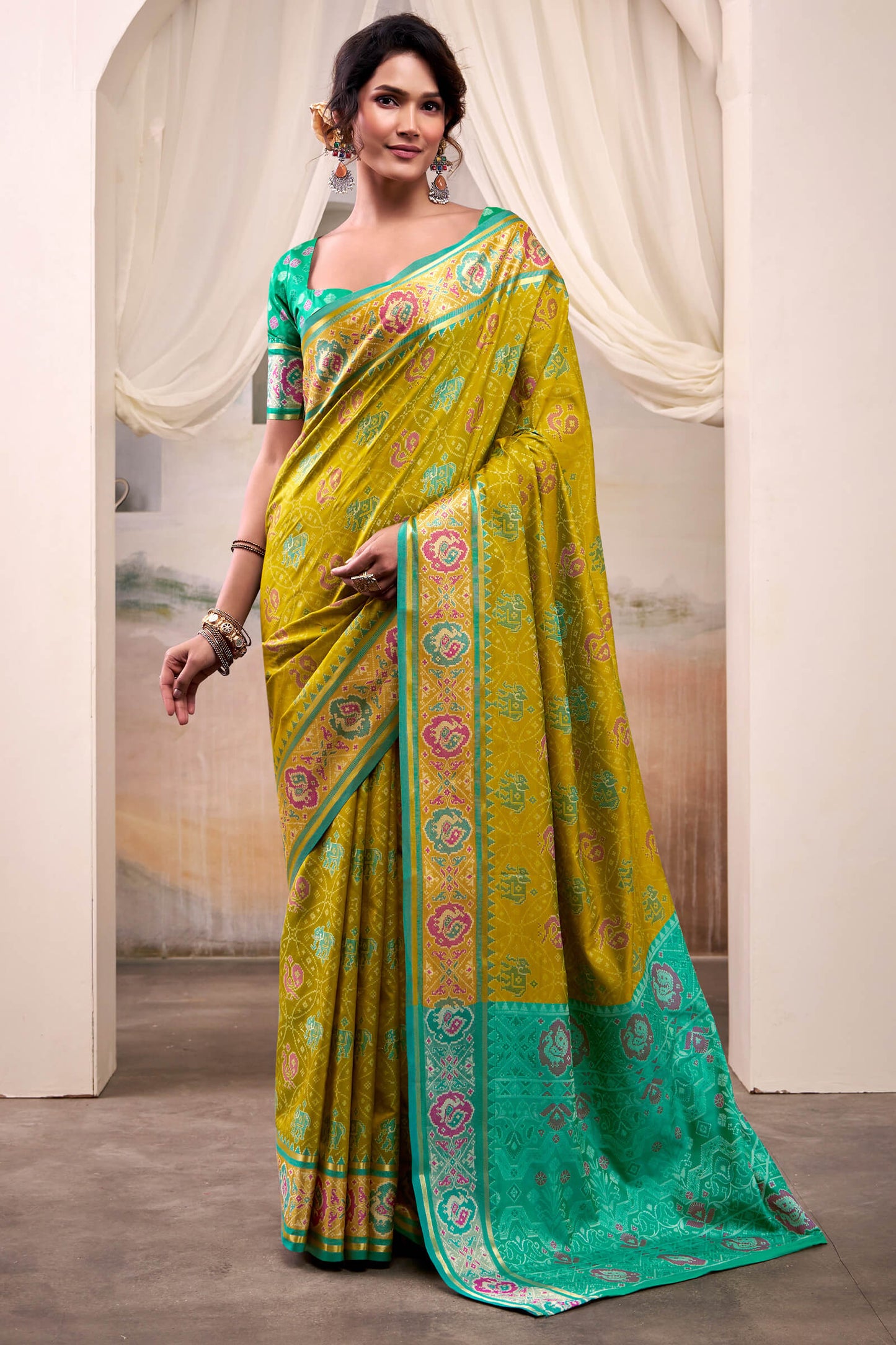 Zephyr Mehandi Patola Silk Saree With Inspiring Blouse Piece