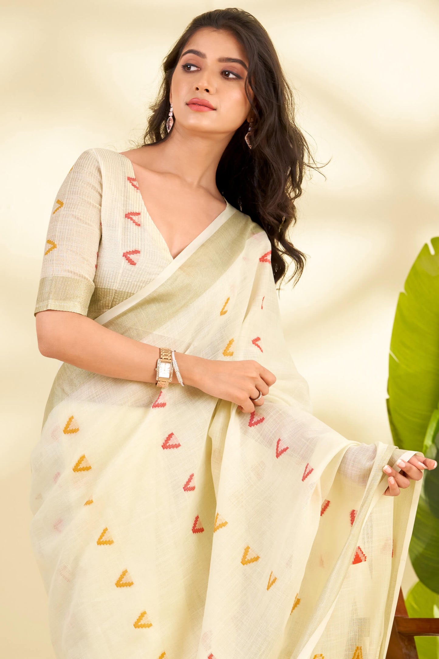 Outstanding Beige Cotton Silk Saree With Splendorous Blouse Piece