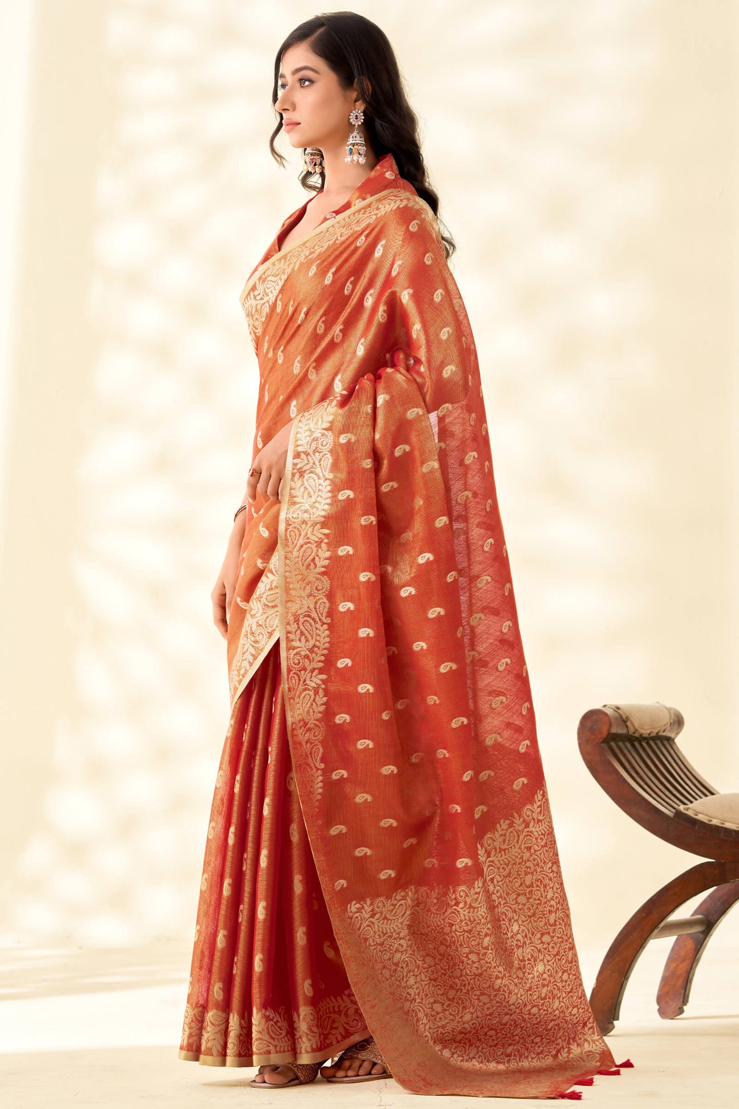 Luxuriant Red Soft Banarasi Tissue Silk Saree With Whimsical Blouse Piece