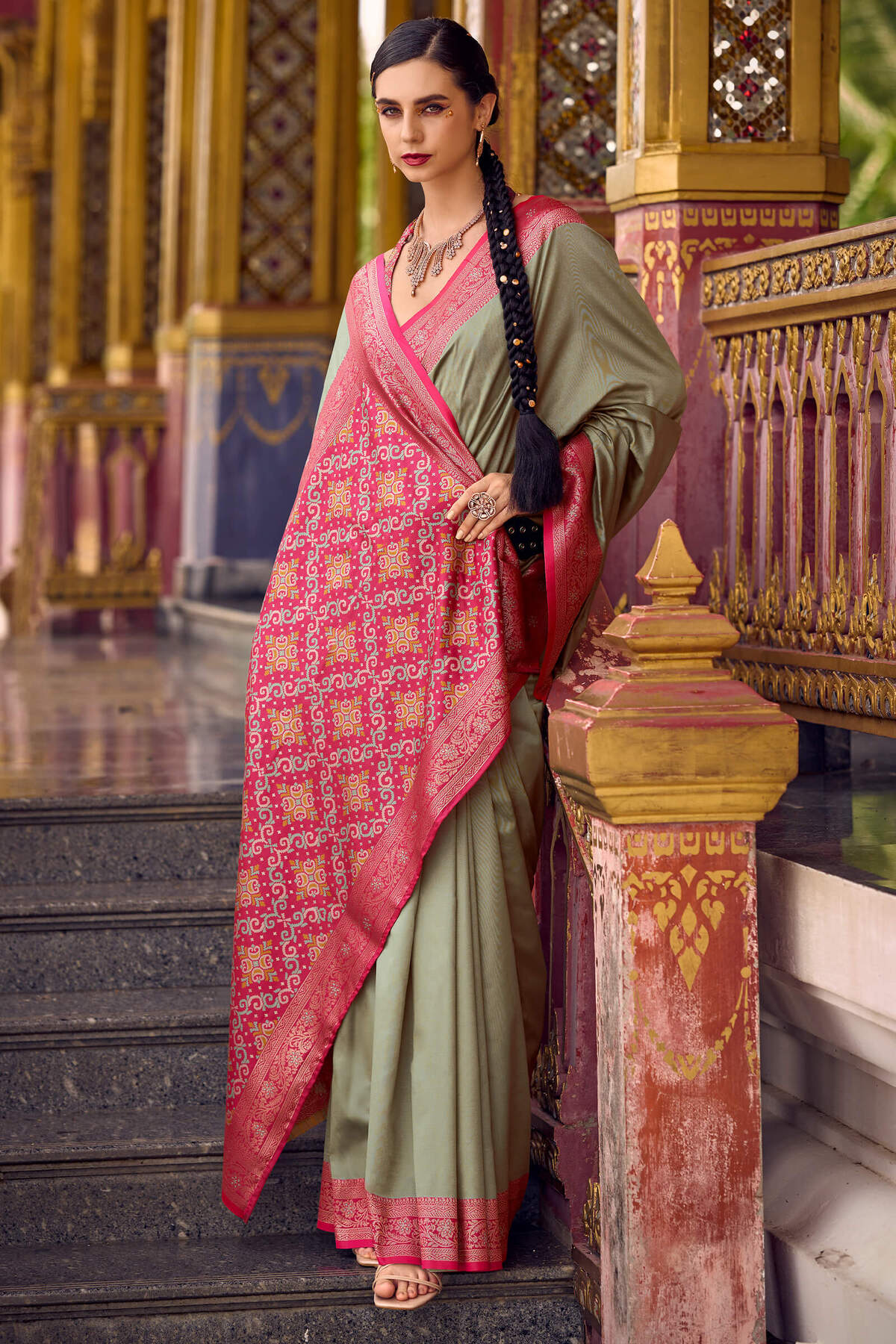 Embrocation Dark Beige Soft Banarasi Silk Saree With Majestic Blouse Piece