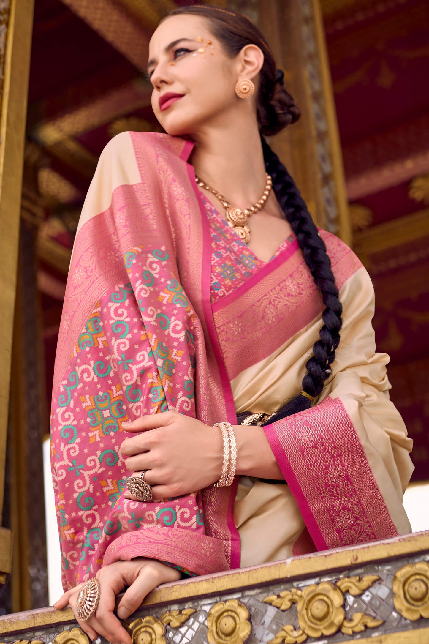 Ravishing Beige Soft Banarasi Silk Saree With Pleasurable Blouse Piece