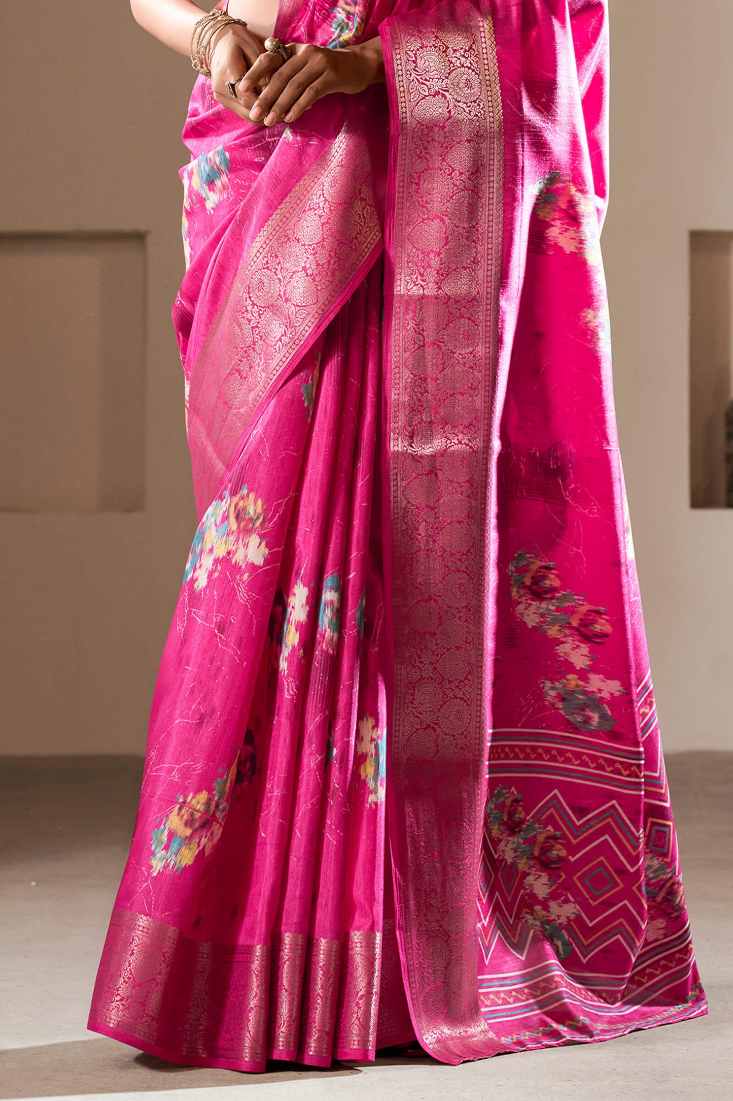 Fragrant Dark Pink Digital Printed Dola Silk Saree With Conflate Blouse Piece