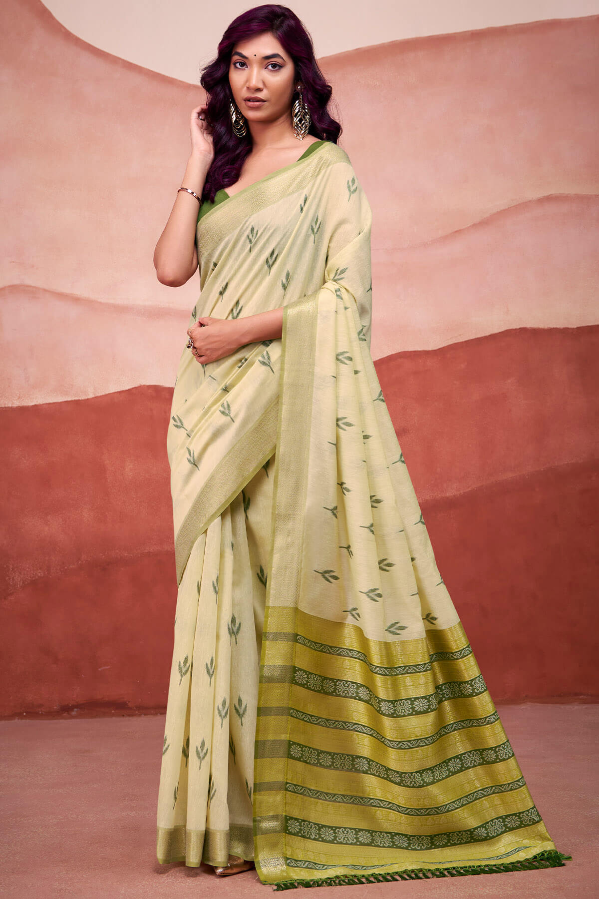 Ailurophile Pista Cotton Silk Saree With Gratifying Blouse Piece