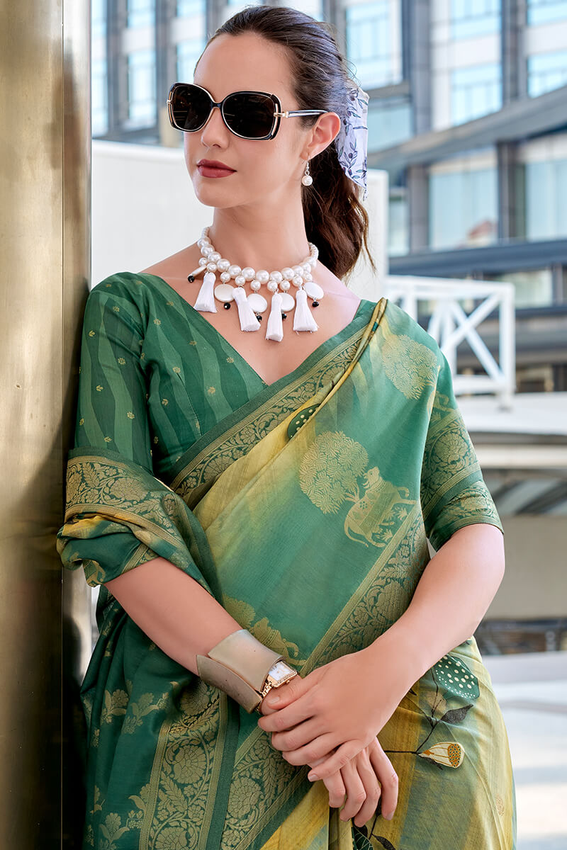 Stunner Rama Digital Printed Soft Silk Saree With Adoring Blouse Piece