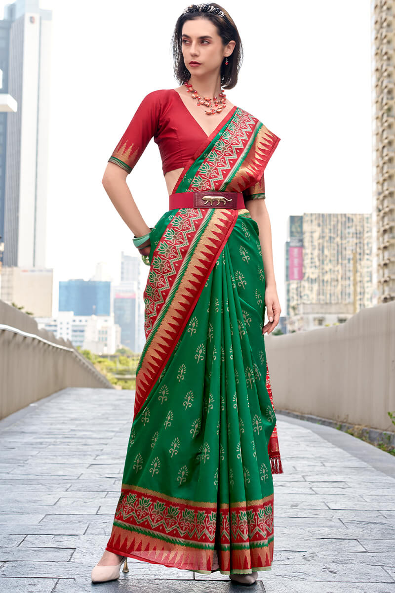 Gratifying Dark Green Soft Banarasi Silk Saree With Denouement Blouse Piece