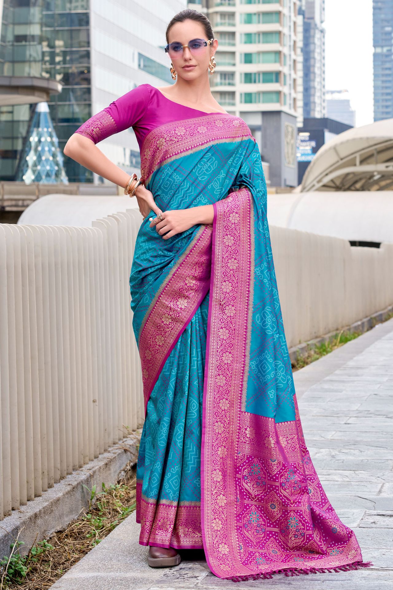 Nemesis Firozi Soft Banarasi Silk Saree With Moiety Blouse Piece