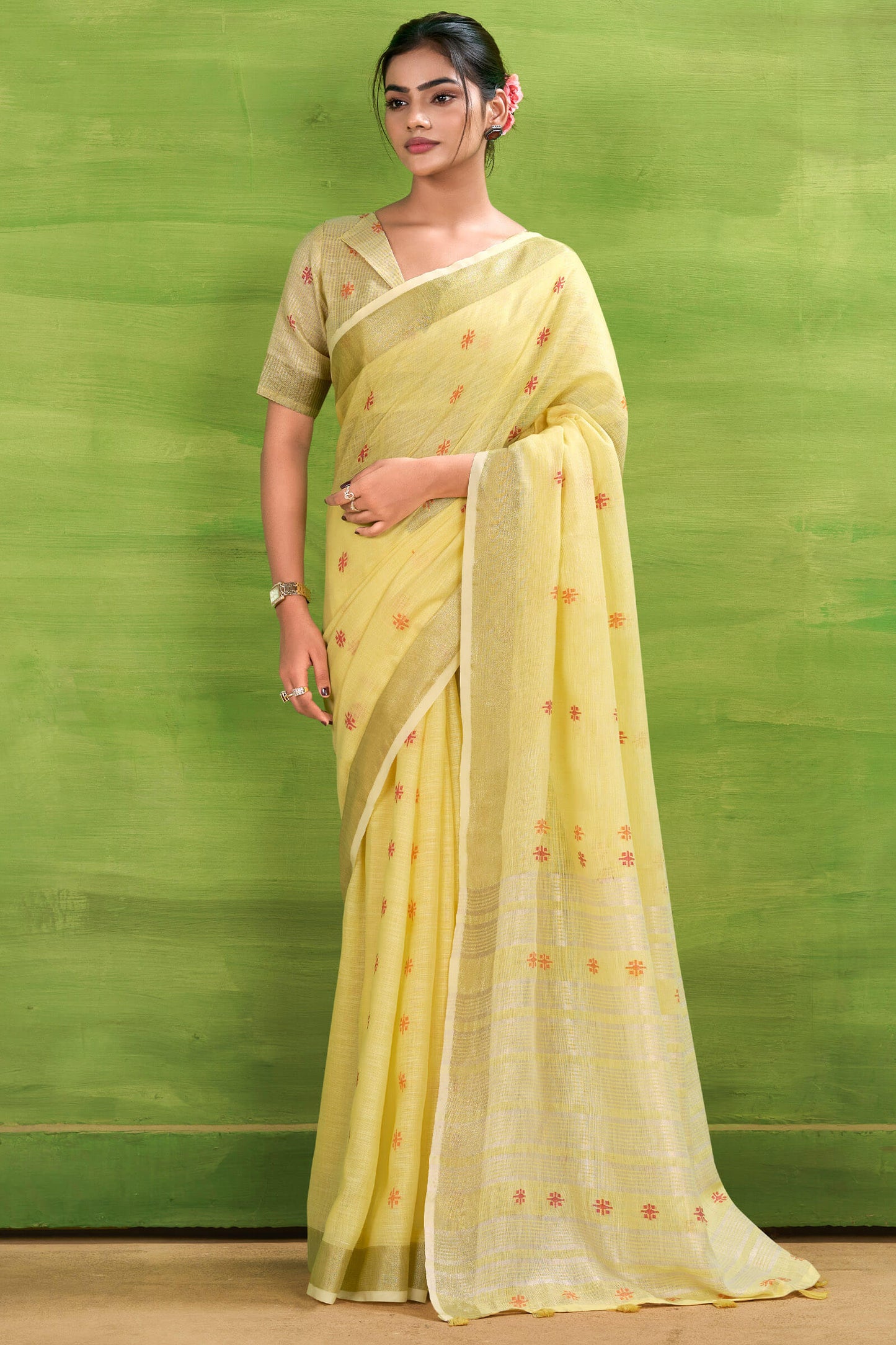 Brood Yellow Cotton Silk Saree With Enamoring Blouse Piece