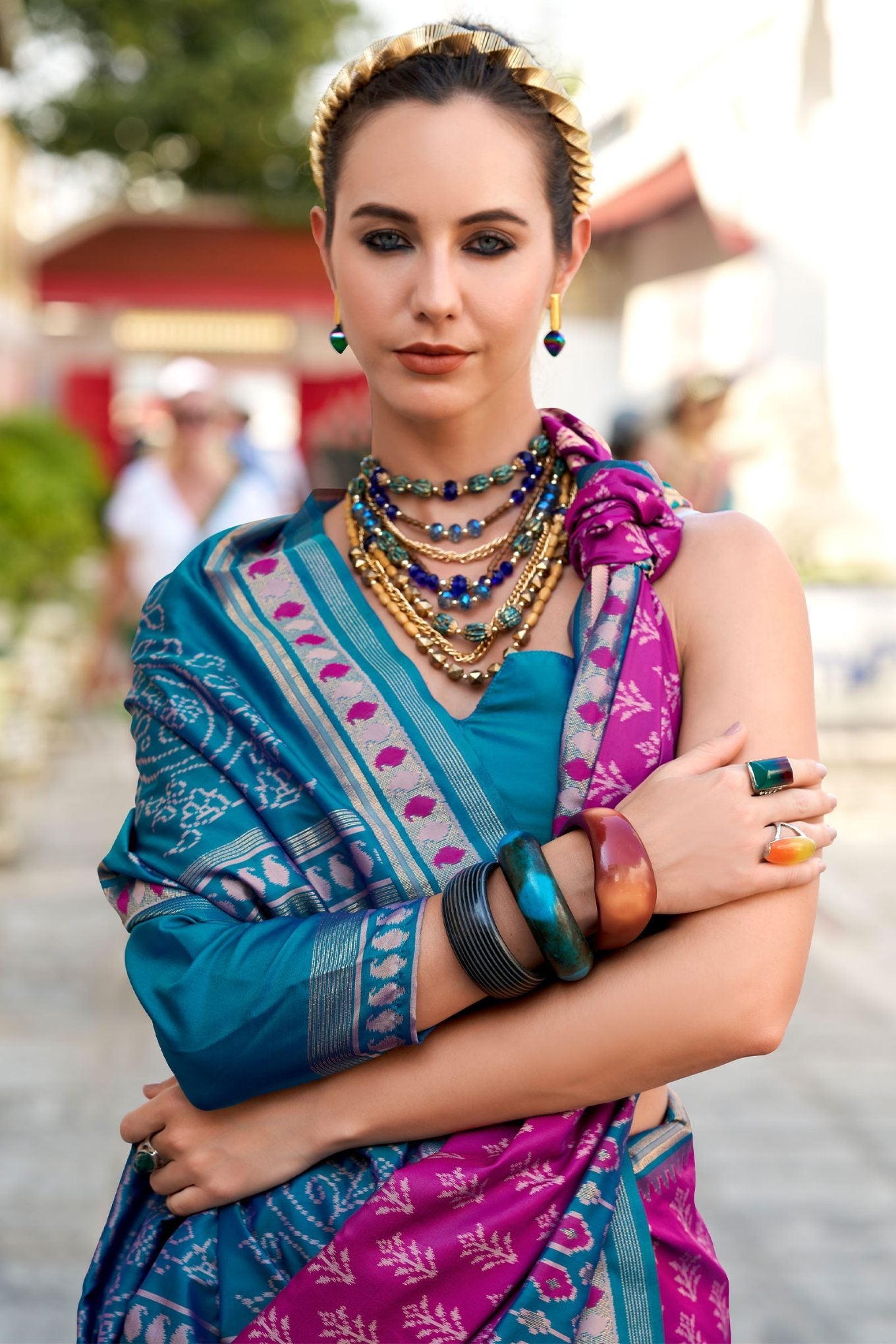Surreptitious Magenta Soft Banarasi Silk Saree With Vibrant Blouse Piece