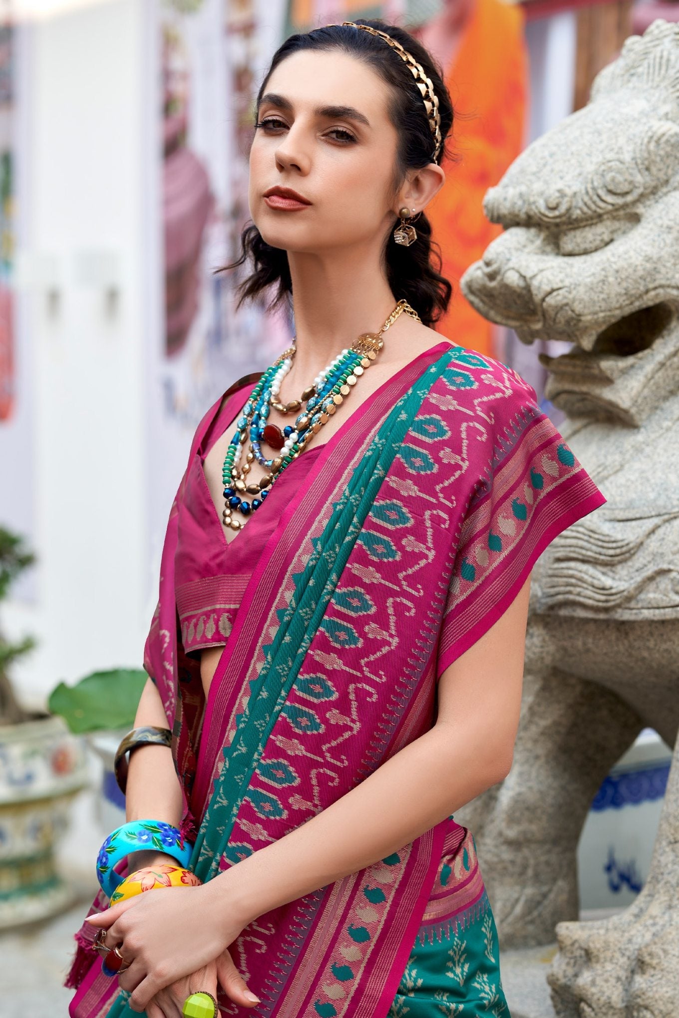 Denouement Rama Soft Banarasi Silk Saree With Staring Blouse Piece