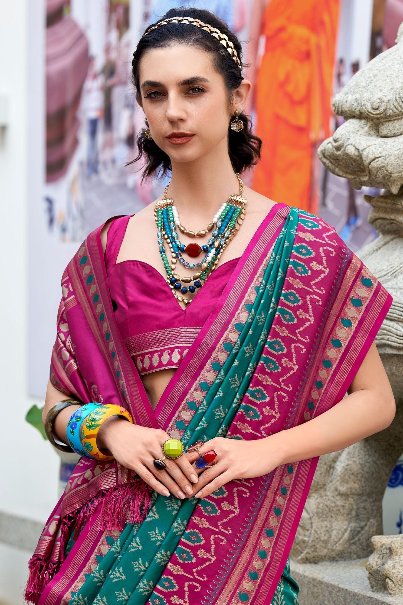 Denouement Rama Soft Banarasi Silk Saree With Staring Blouse Piece