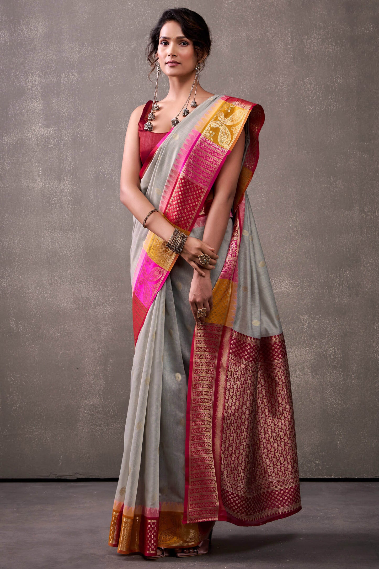 Tremendous Grey Cotton Silk Saree With Zephyr Blouse Piece