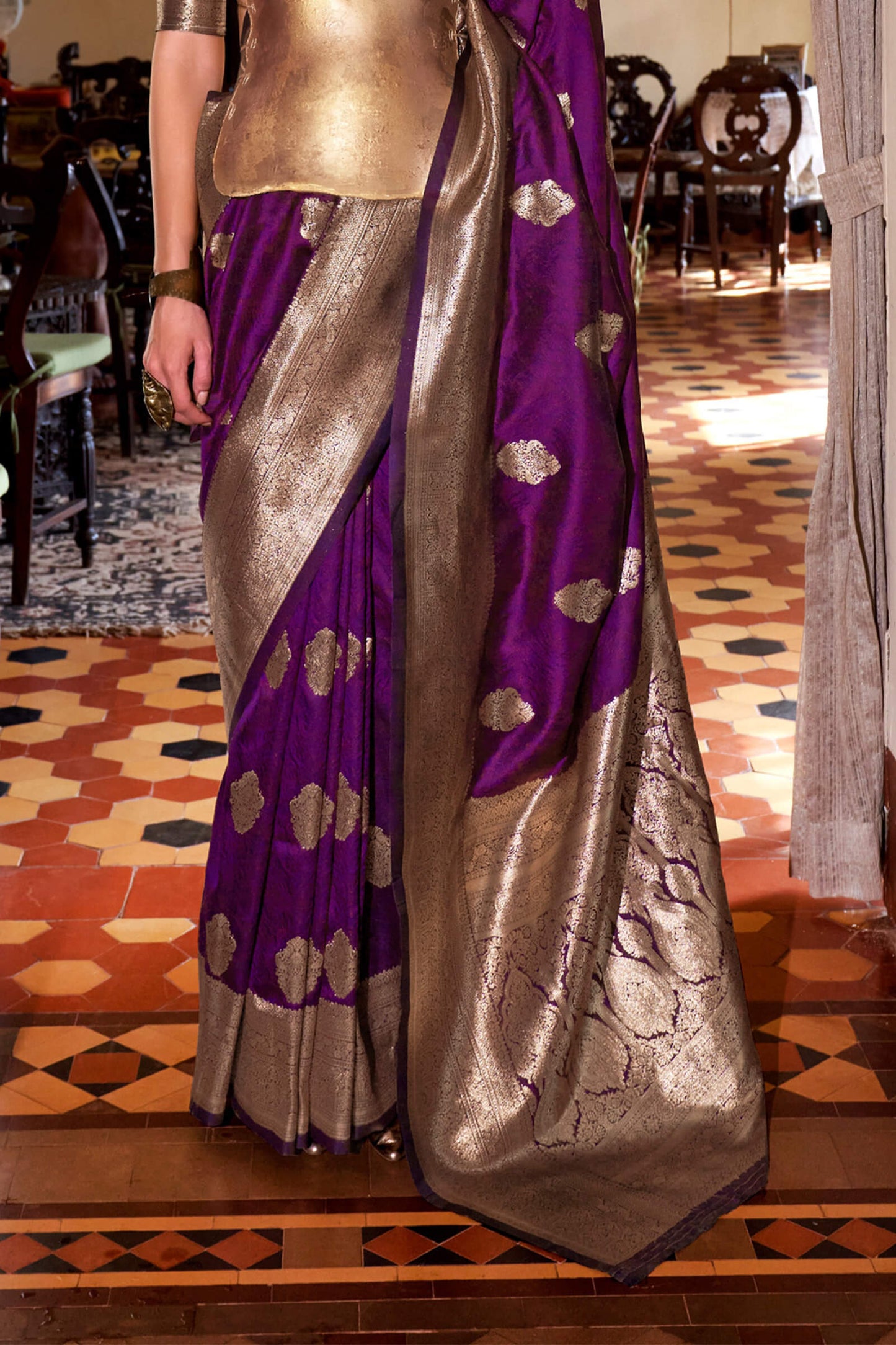 Sumptuous Purple Soft Banarasi Silk Saree With Designer Blouse Piece