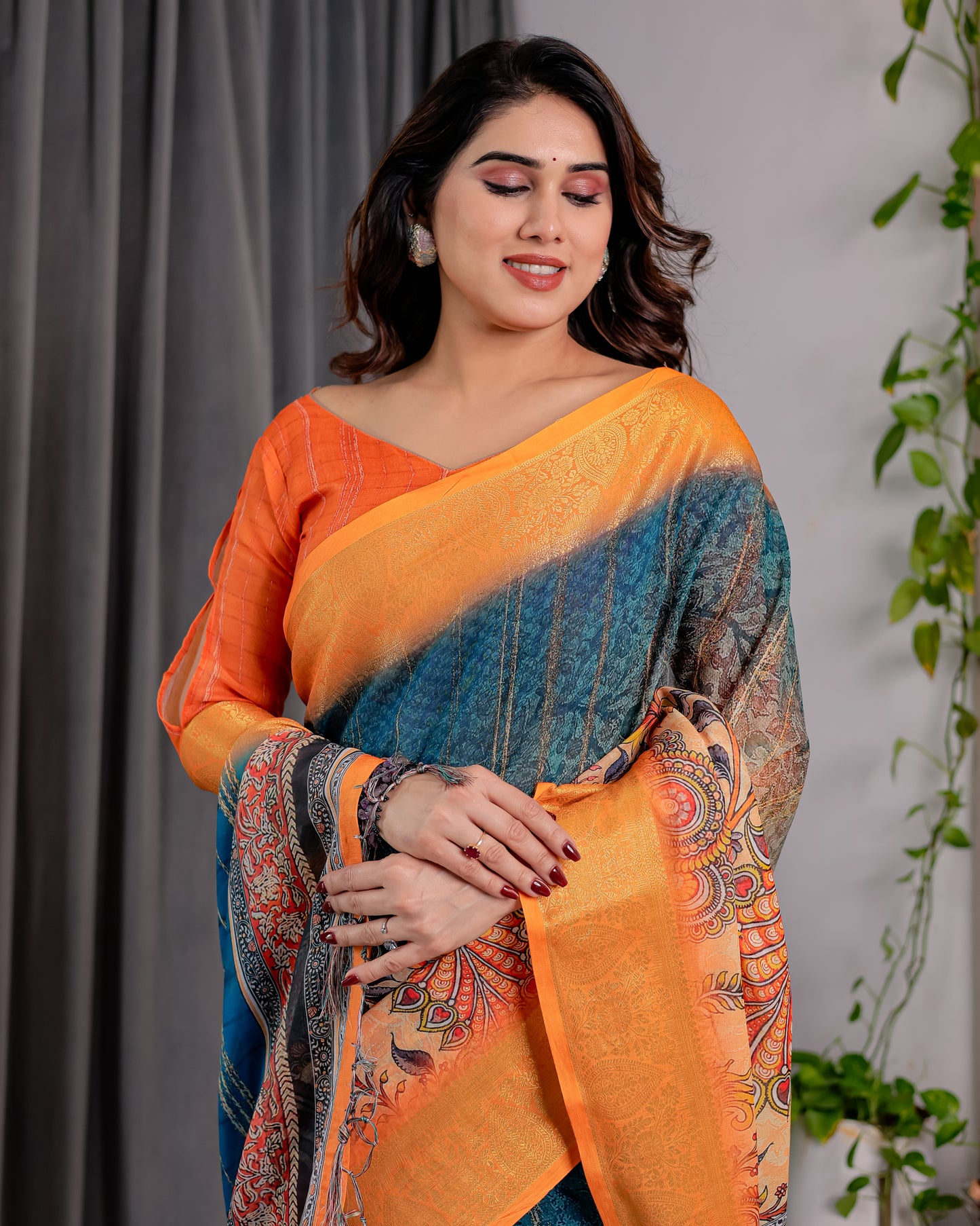 Radiant Mustard Art Silk Saree with Royal Heritage Motif Weaves