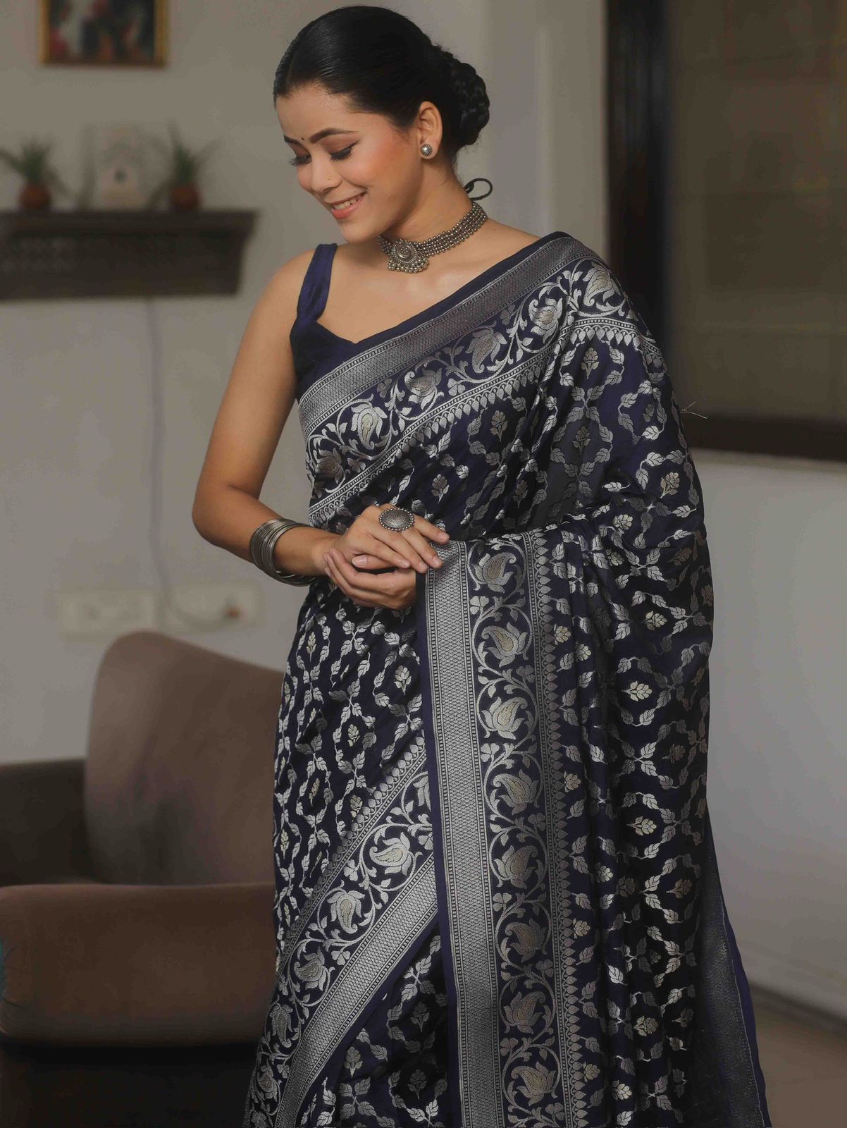 Phenomenal Navy Blue Soft Silk Saree With Demanding Blouse Piece