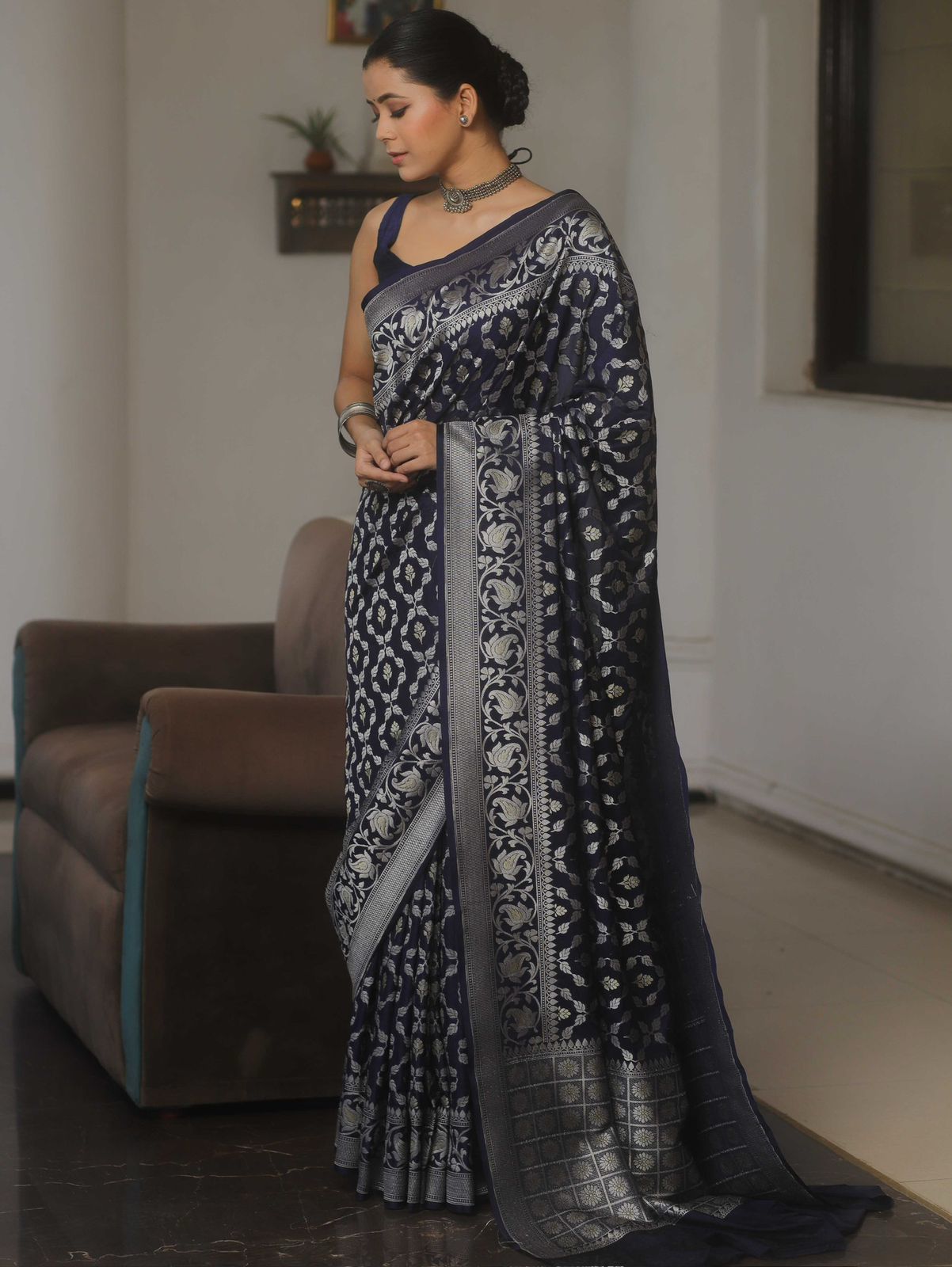 Phenomenal Navy Blue Soft Silk Saree With Demanding Blouse Piece