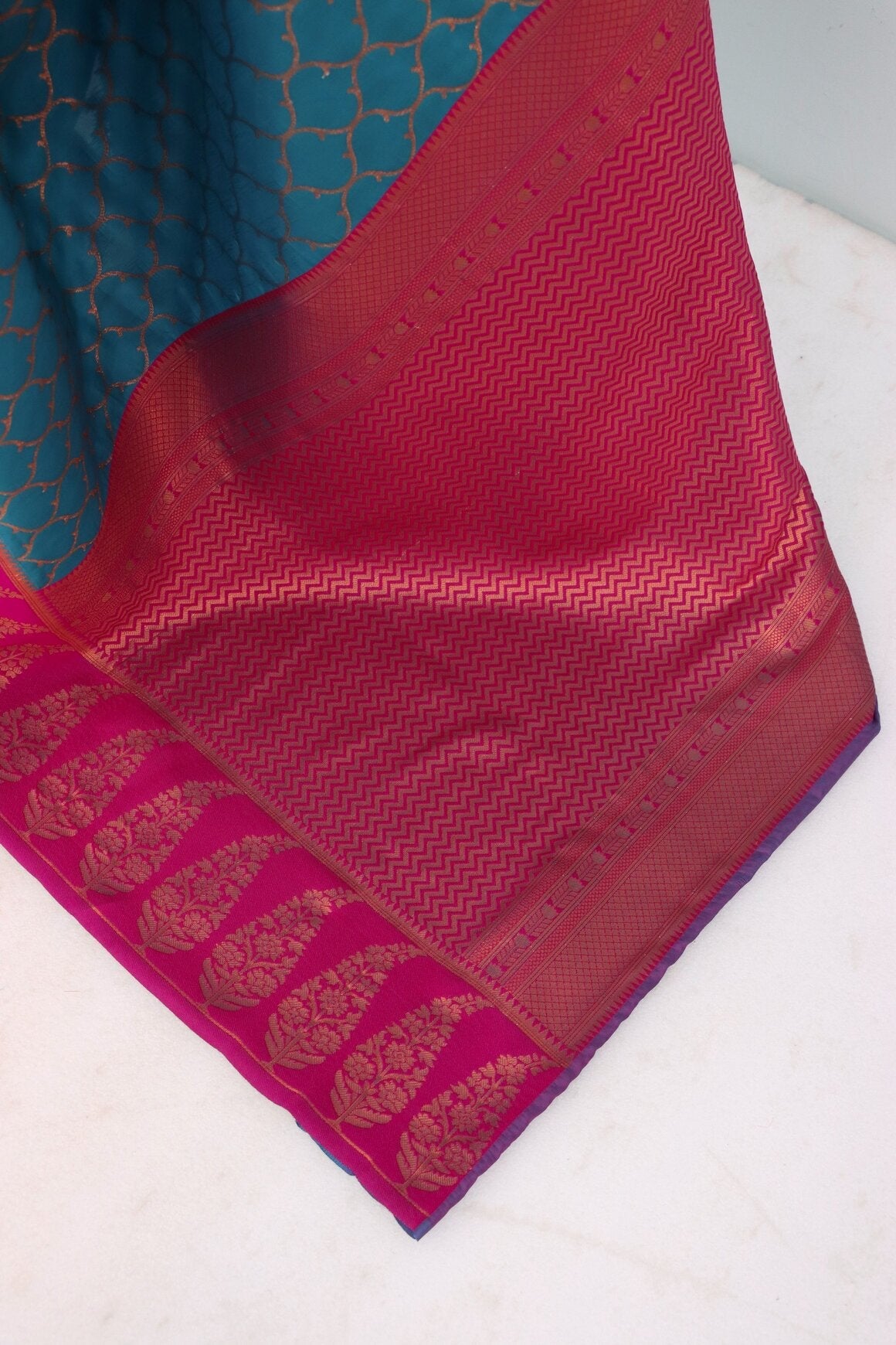 Elision Rama Soft Banarasi Silk Saree With Lagniappe Blouse Piece