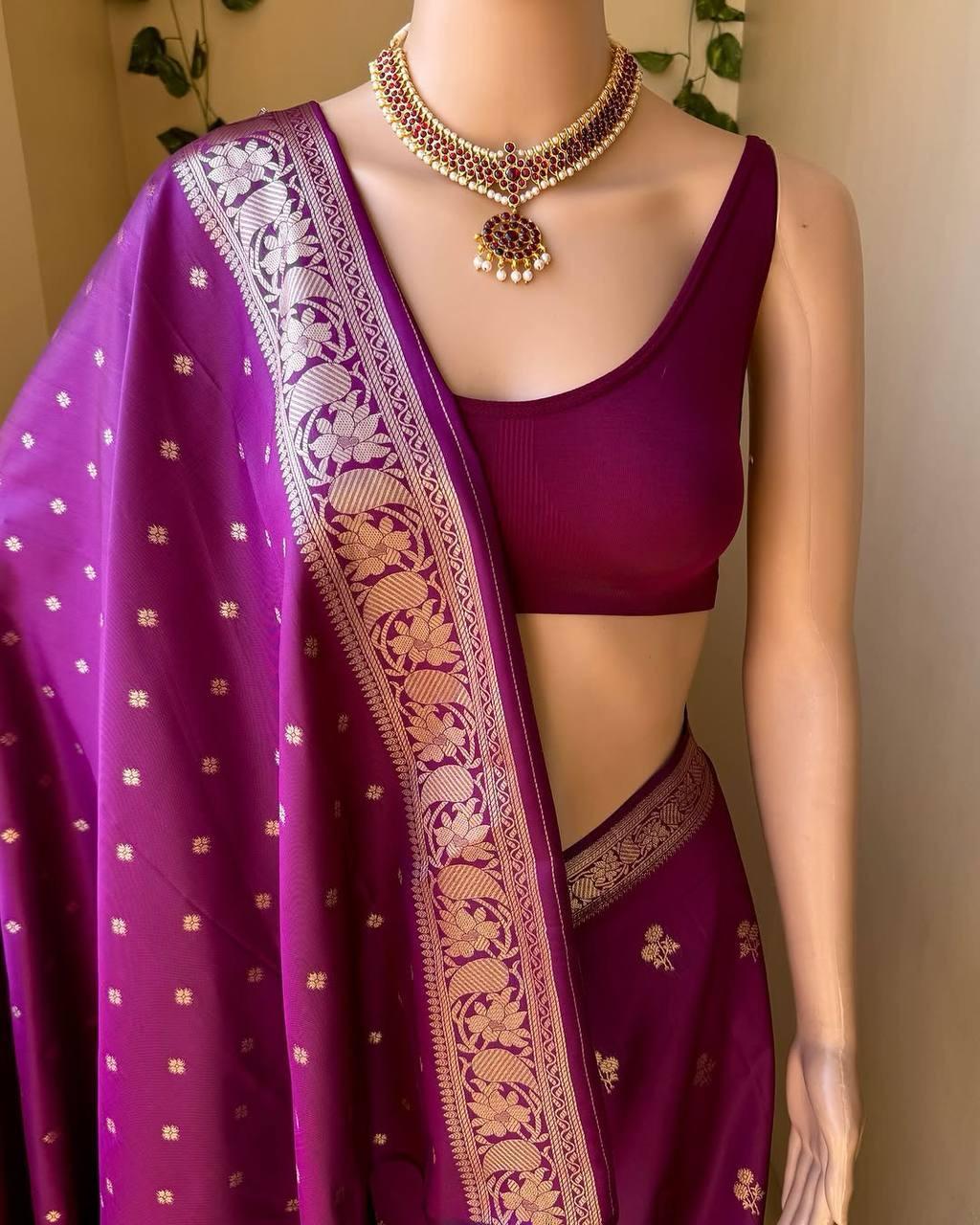 Enthralling Purple Soft Silk Saree With Excellent Blouse Piece