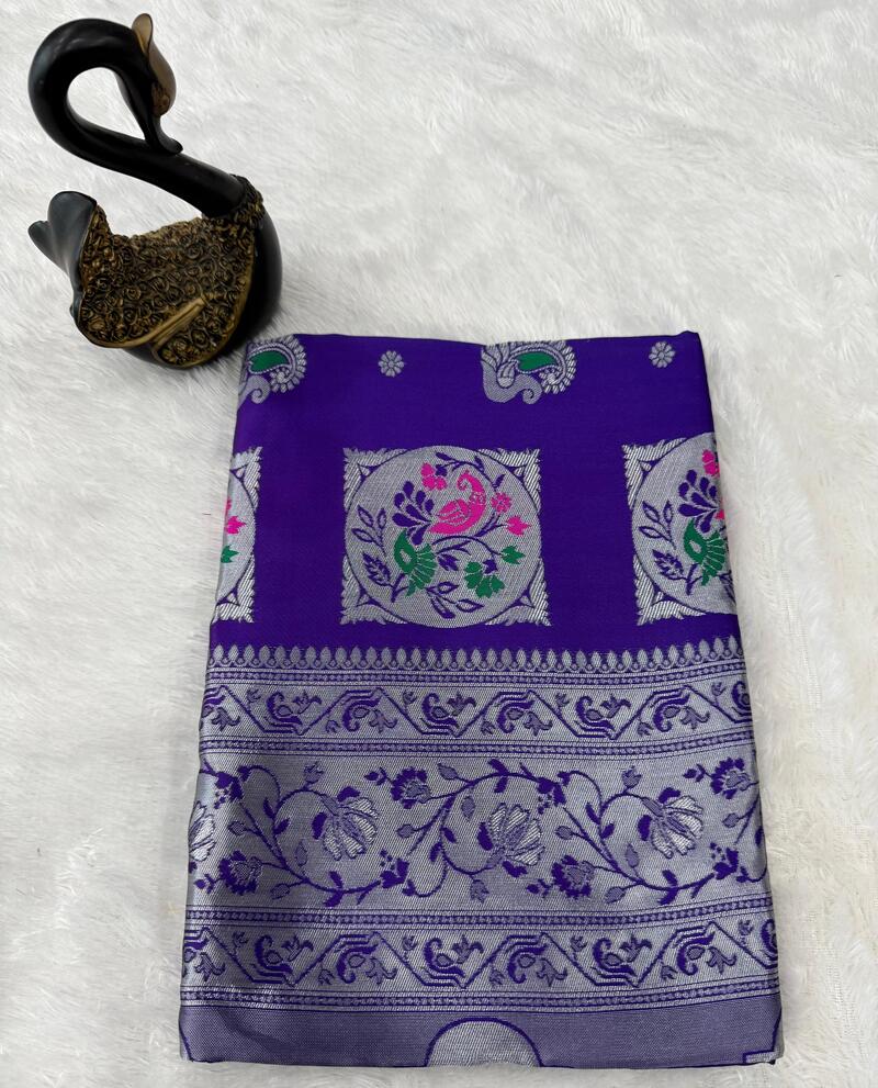 Delectable Violet Paithani Silk Saree With Piquant Blouse Piece