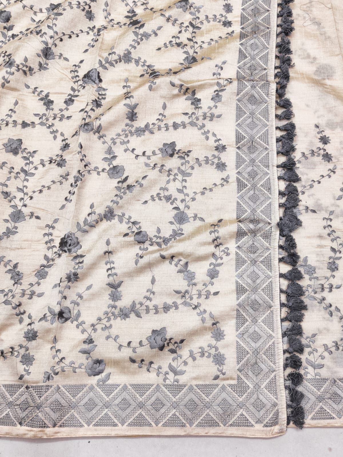 Ebullience Beige Embroidery Work Tussar Silk Saree With Artistic Blouse Piece