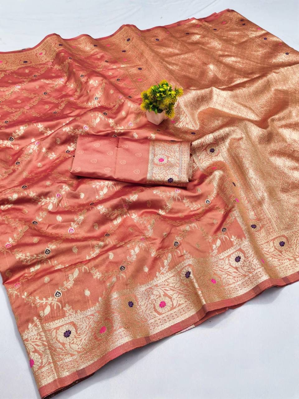 Sonorous Peach Soft Banarasi Silk Saree With Prodigal Blouse Piece