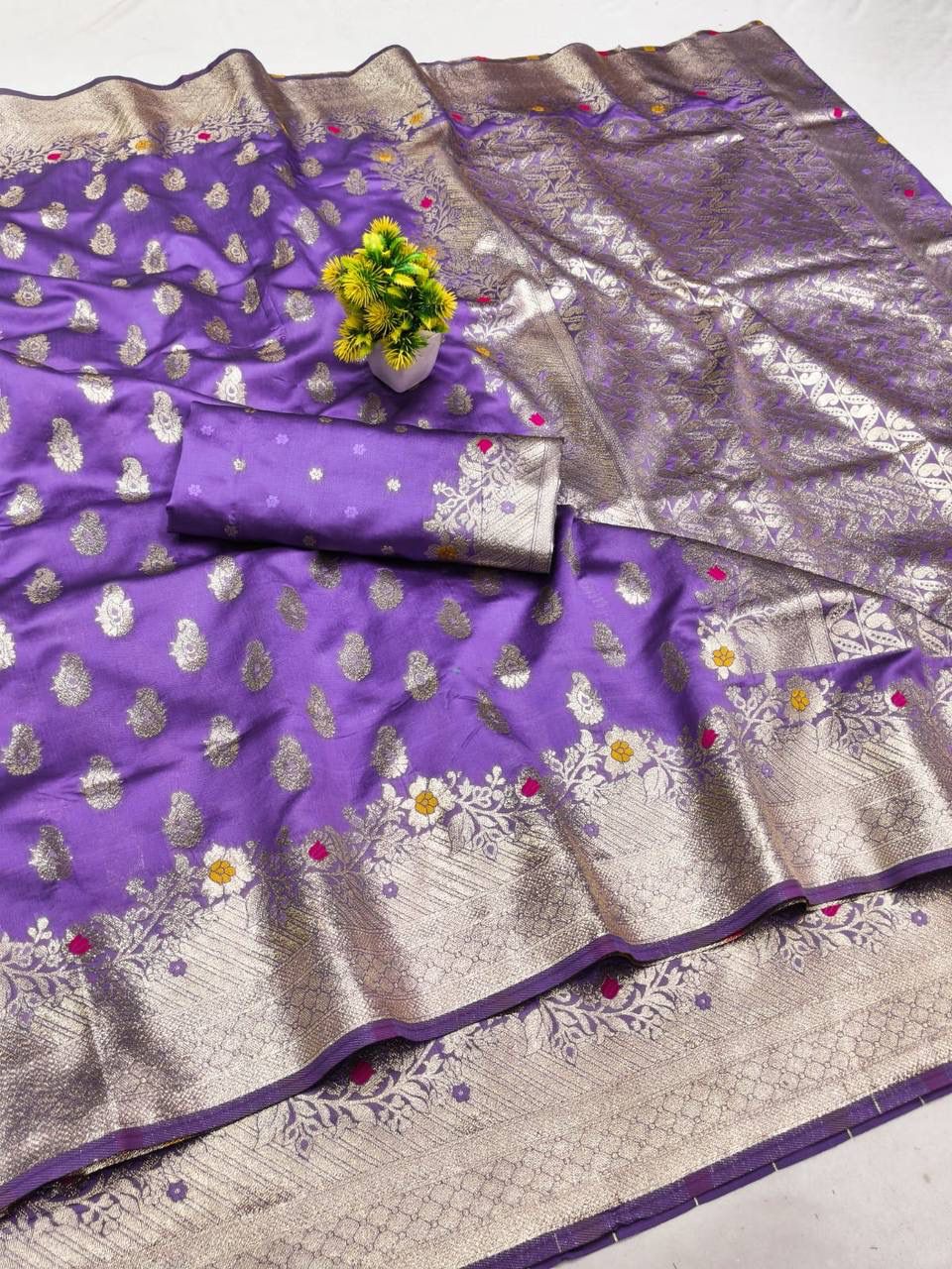 Palimpsest Lavender Soft Banarasi Silk Saree With Preferable Blouse Piece