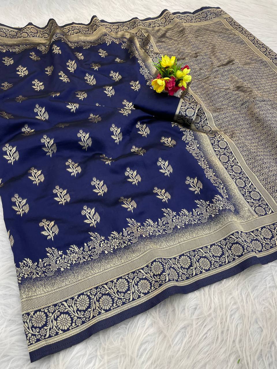 Premium Luxury Navy Blue Silk Saree with Rich Antique Gold Zari Border & Royal Designer Pallu