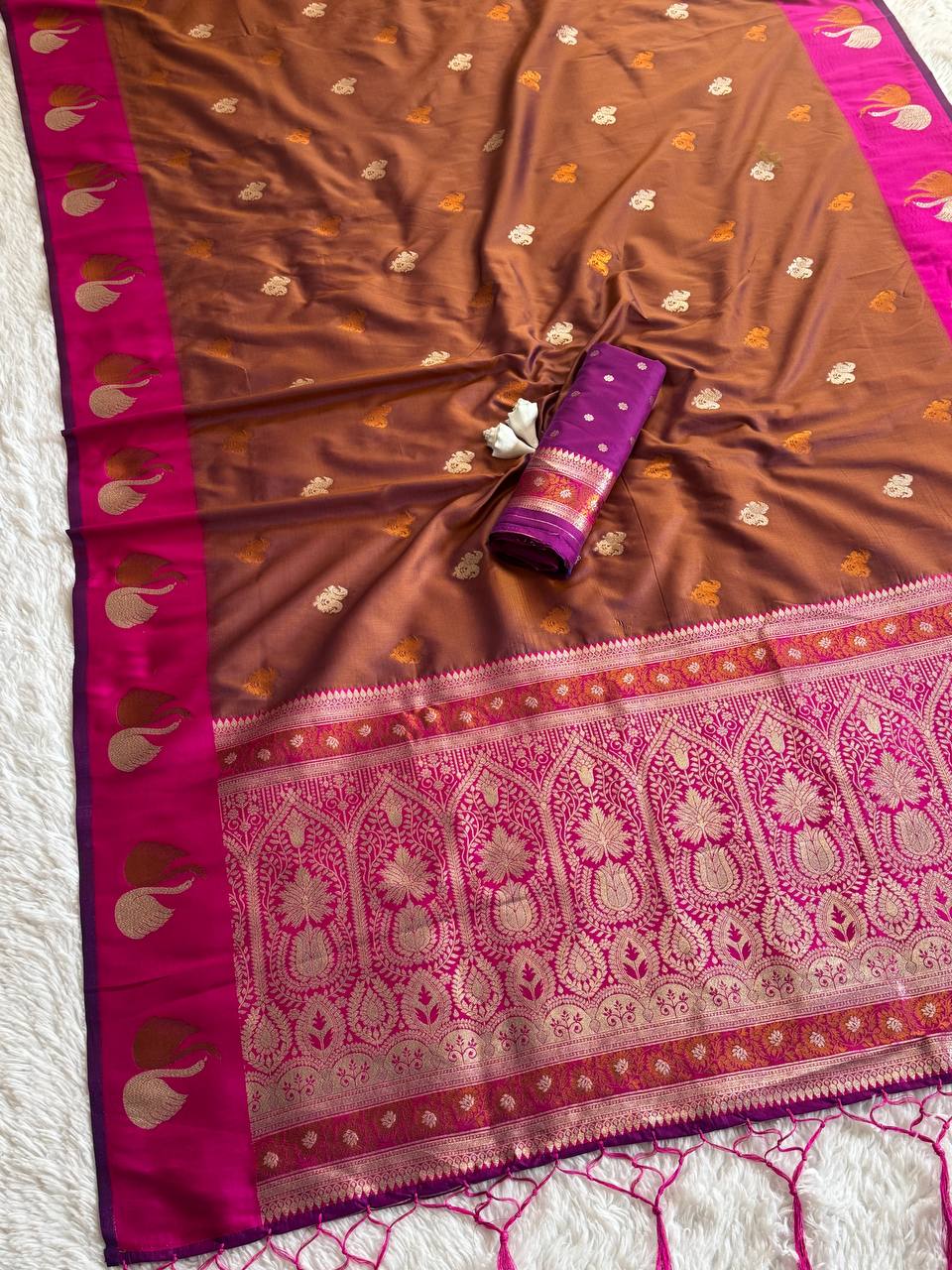 Royal Copper Brown Premium Luxury Silk Saree with Hot Pink Zari Border & Grand Floral Pallu