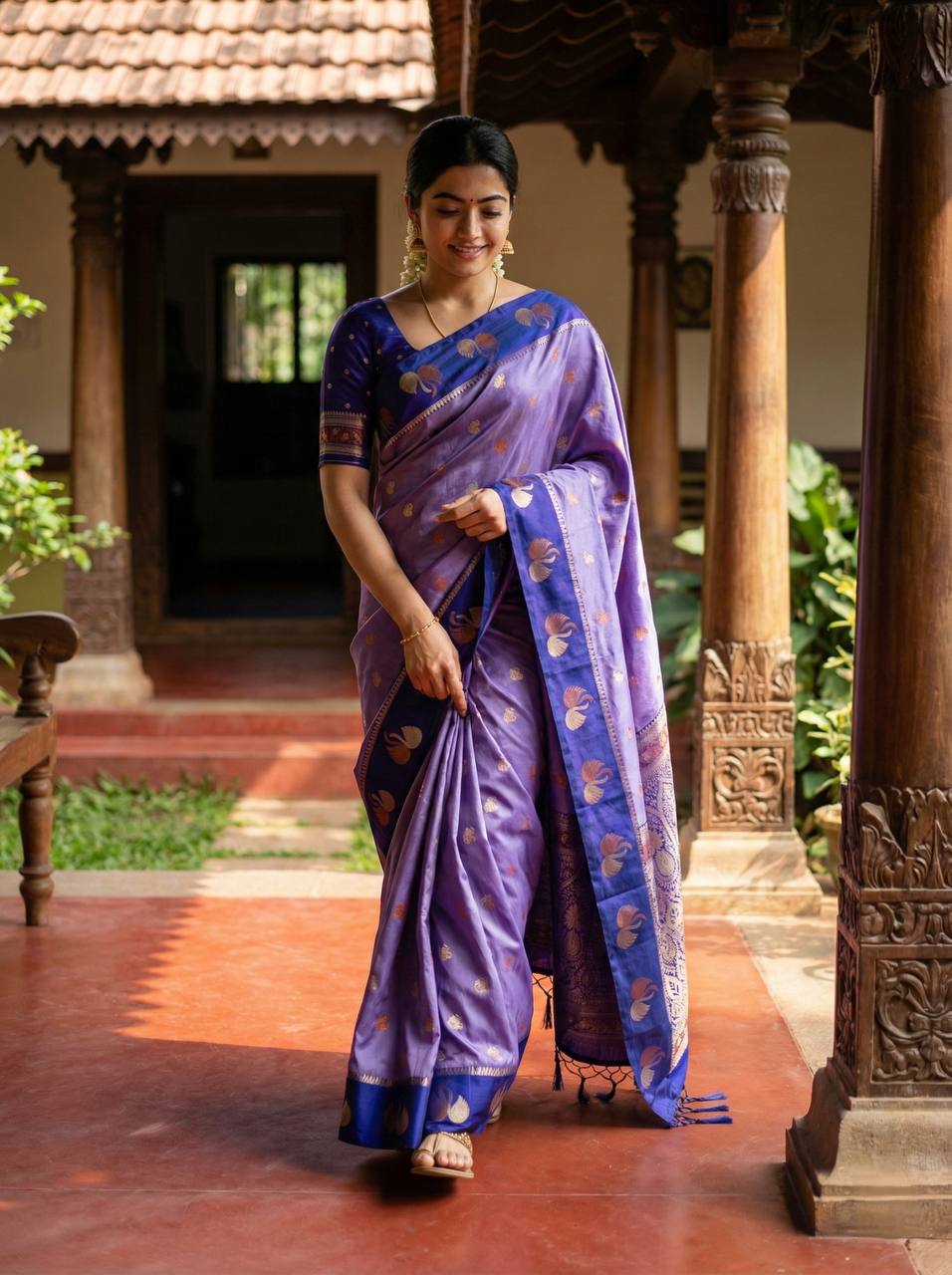 Royal Lavender Purple Premium Luxury Silk Saree with Deep Violet Zari Border & Ornate Banarasi Pallu