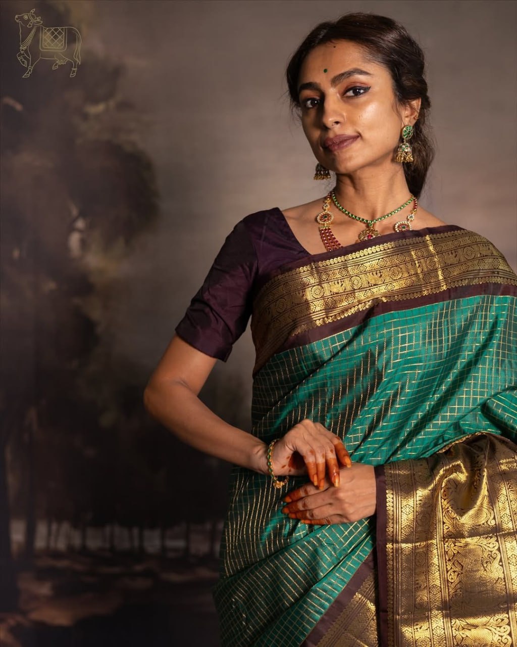 Royal Emerald Green & Coffee Brown Banarasi Silk Saree with Rich Gold Zari Border | Premium Traditional & Wedding Wear
