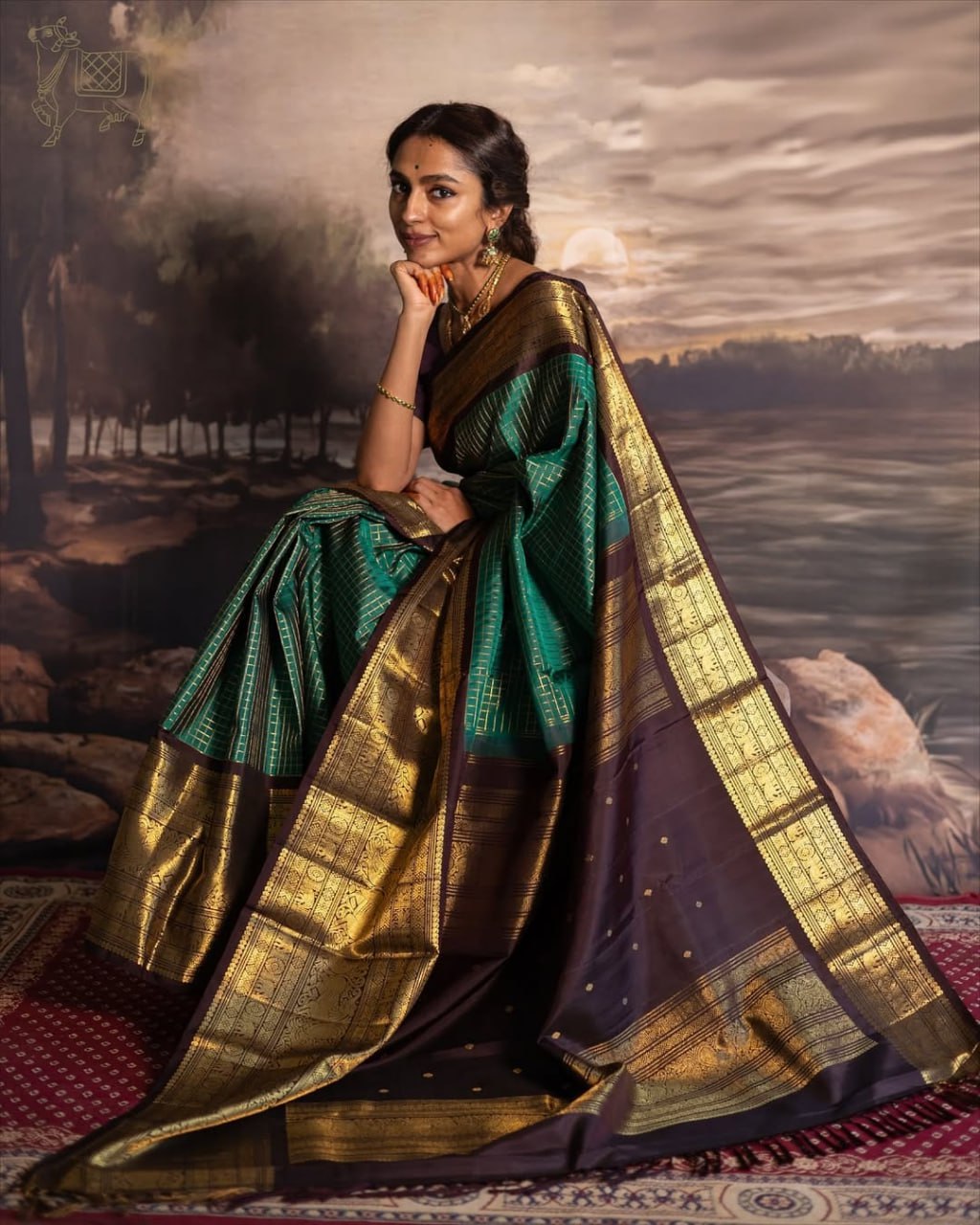 Royal Emerald Green & Coffee Brown Banarasi Silk Saree with Rich Gold Zari Border | Premium Traditional & Wedding Wear