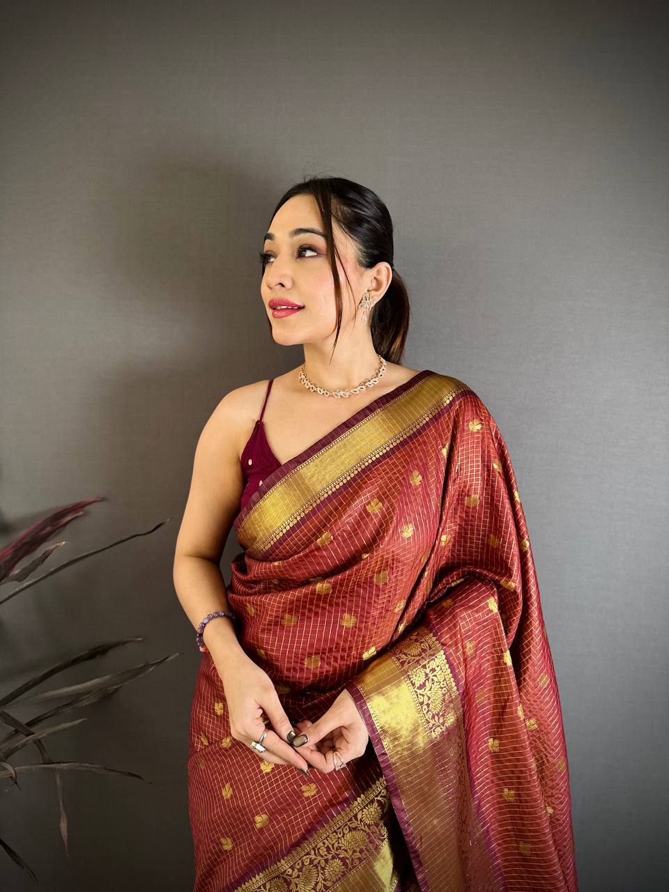 Elegant Maroon & Orange Dual Tone Banarasi Silk Saree with Golden Butti & Rich Zari Border | Premium Festive Wear