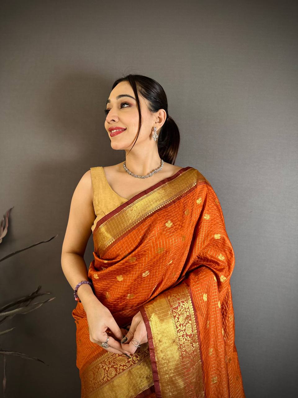 Radiant Orange & Maroon Dual Tone Banarasi Silk Saree with Golden Butti & Rich Zari Border | Premium Wedding Wear