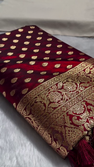 Maroon Red Banarasi Silk Saree – Golden Zari Butta & Heavy Floral Border