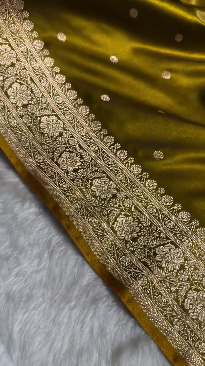 Olive Gold Banarasi Silk Saree – Elegant Zari Butta Weave