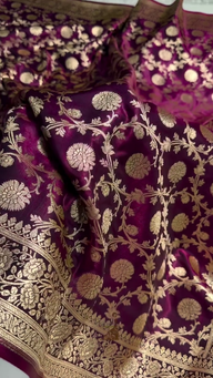 Royal Plum Banarasi Silk Saree – All-Over Golden Zari Jaal & Grand Heritage Pallu