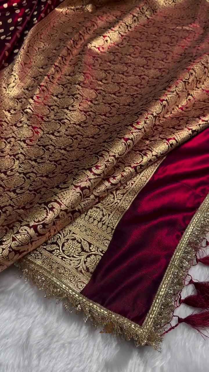 Maroon Red Banarasi Silk Saree – Golden Zari Butta & Heavy Floral Border